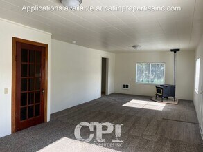 4406 Ohio St in Longview, WA - Building Photo - Building Photo