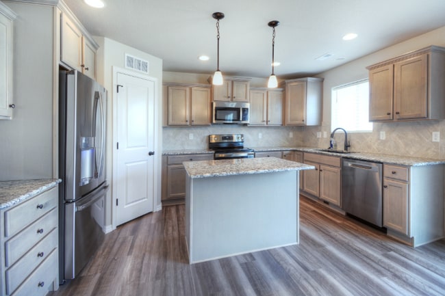 4611 Amazonite Dr in Colorado Springs, CO - Building Photo - Building Photo