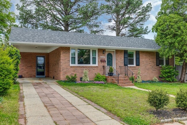 property at 3237 Condie St