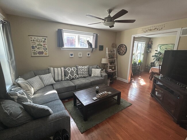 3345 Salena St, Unit 202 in St. Louis, MO - Building Photo - Building Photo