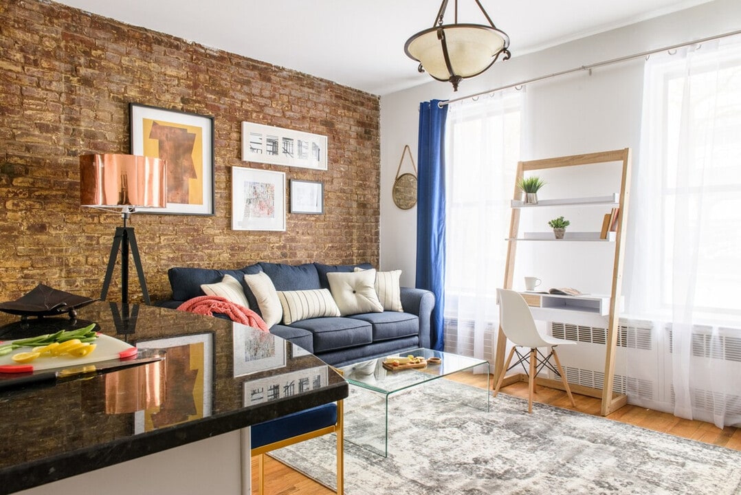 240 E 26th St in New York, NY - Building Photo