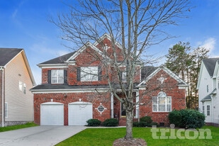 4102 Barclay Forest Dr in Charlotte, NC - Building Photo