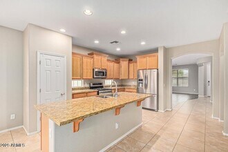 15064 W Westview Dr in Goodyear, AZ - Building Photo - Building Photo