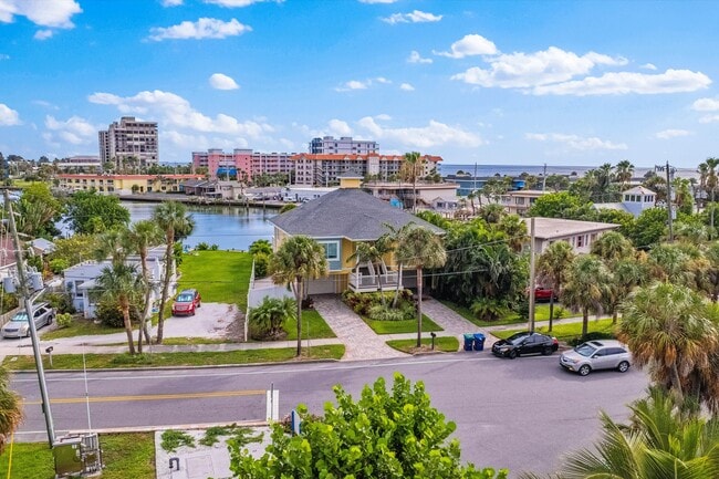 4336 Belle Vista Dr in St Pete Beach, FL - Building Photo - Building Photo