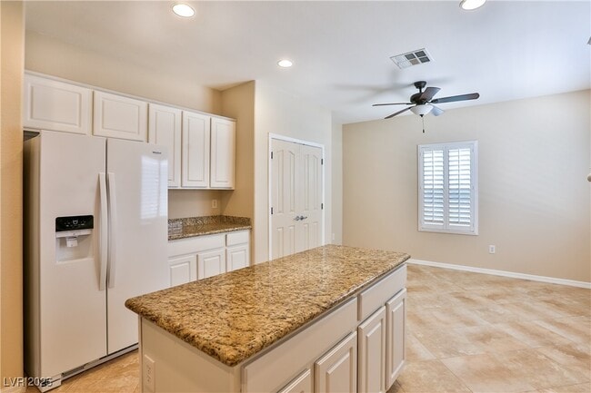property at 2264 Laurel Heights Ln