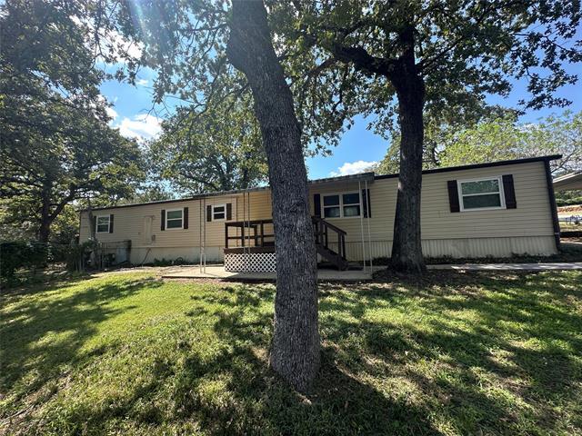 4324 Bradley Ln in Arlington, TX - Building Photo