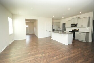 14121 Wilson Mac Ln in Charlotte, NC - Building Photo - Building Photo