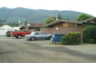 208 Main Ave N in North Bend, WA - Building Photo - Other