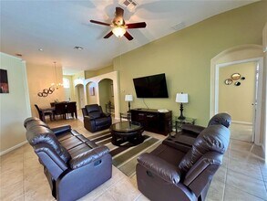 8127 Fan Palm Way in Kissimmee, FL - Building Photo - Building Photo