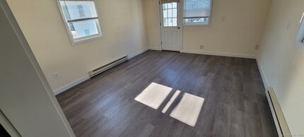 155 Greenwood Ave in Bethel, CT - Building Photo - Building Photo