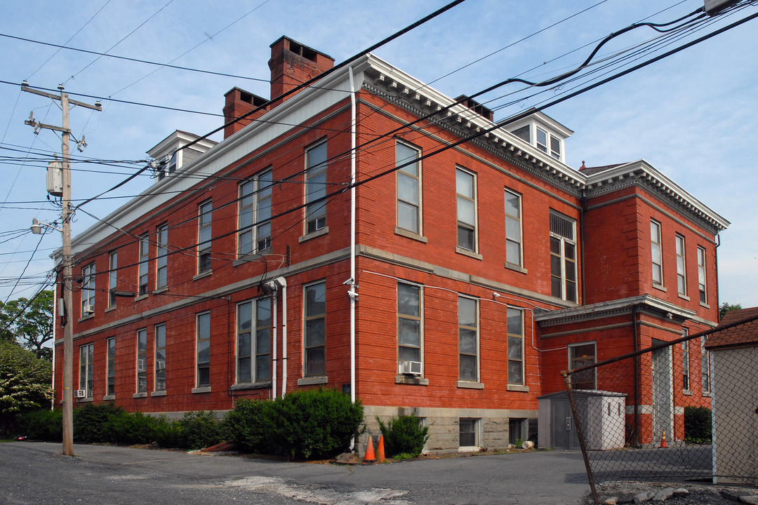 Traill Green in Easton, PA - Building Photo