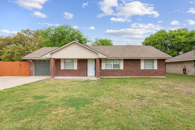 306 Avenue G in Waco, TX - Building Photo - Building Photo