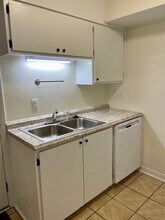 400 Fox Fire Ct in Seneca, SC - Building Photo - Building Photo