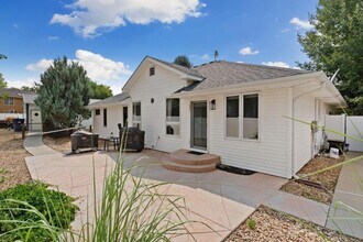 709 Jay Ave in Johnstown, CO - Foto de edificio - Building Photo