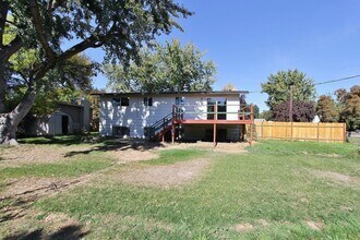 8365 Wyndham Ln in Boise, ID - Building Photo - Building Photo