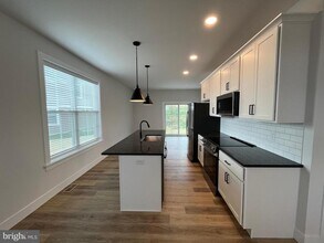 14 Ringneck Cir in Elizabethtown, PA - Building Photo - Building Photo