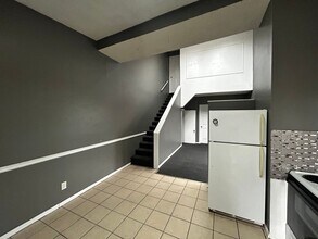 133 Liberty St in Trenton, NJ - Foto de edificio - Building Photo