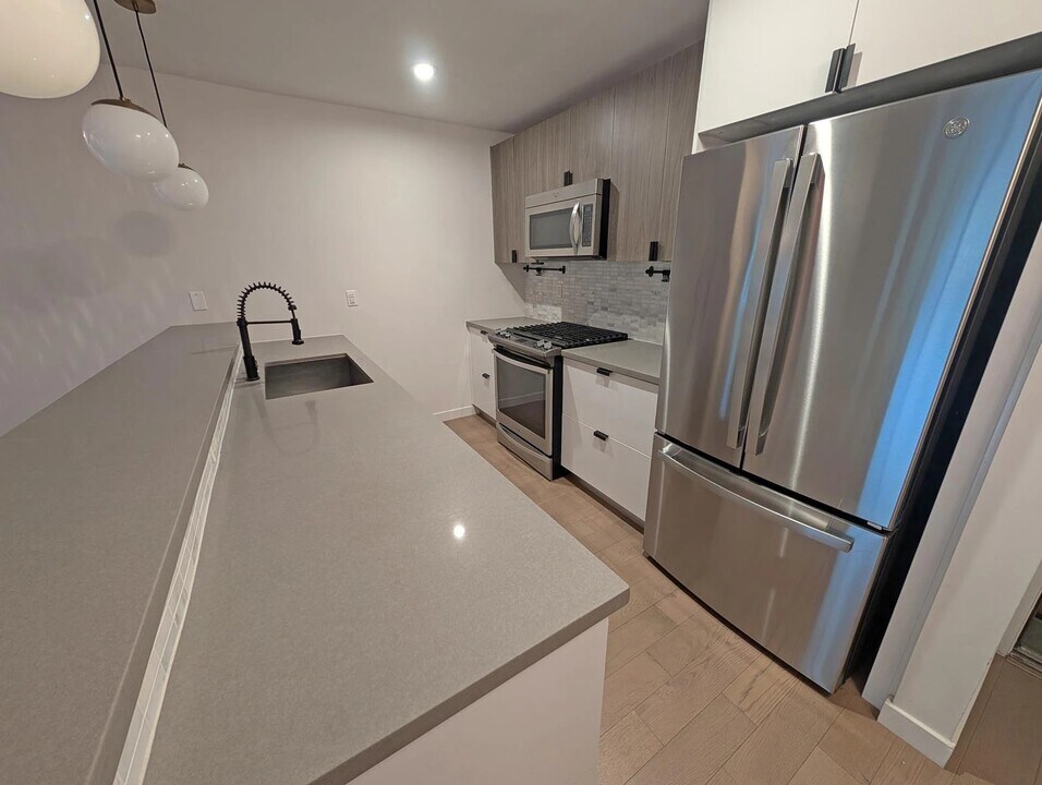 850 2nd St in Santa Monica, CA - Building Photo