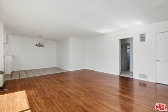 515 N Alfred St in West Hollywood, CA - Building Photo - Building Photo