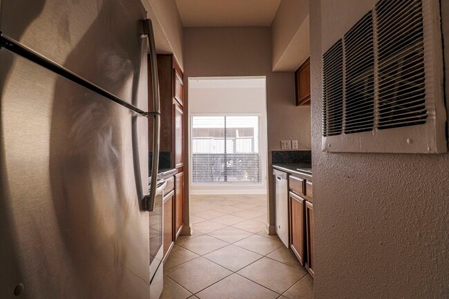 property at 2025 Augusta Dr