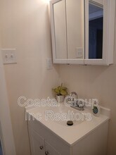 220 57th St in Virginia Beach, VA - Building Photo - Building Photo