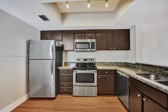 781 SW 148th Ave in Davie, FL - Building Photo - Building Photo