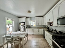 31 Pierce St in Malden, MA - Building Photo