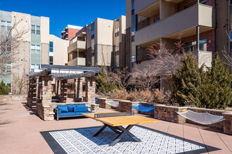 The Lotus in Boulder, CO - Foto de edificio - Building Photo