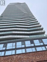 390 Cherry St in Toronto, ON - Building Photo