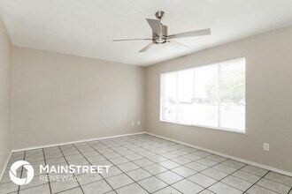 1819 N 47th Dr, Unit 145_05 in Phoenix, AZ - Building Photo - Building Photo