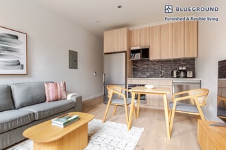 10 St Marks Pl, Unit FL4-ID1765 in New York, NY - Building Photo - Building Photo
