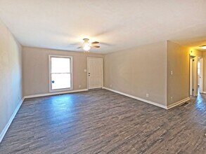 2332 Baywood Dr SE in Atlanta, GA - Building Photo - Building Photo