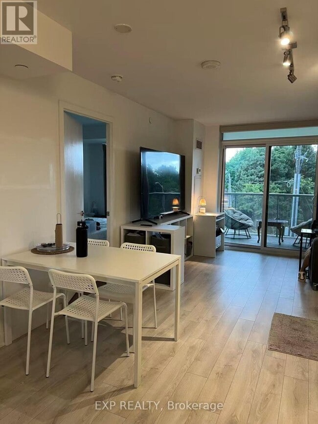 property at 160 Flemington Rd