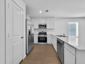 273 Douglas Hls Dr in Magnolia, TX - Building Photo - Building Photo