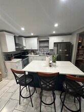 2025 Detroit Ave NW in Atlanta, GA - Building Photo - Building Photo