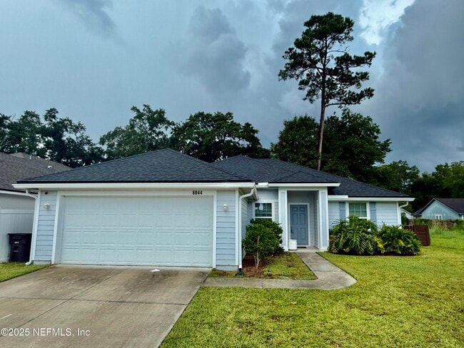 property at 6044 Patriots Landing Ln