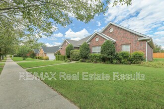 6454 Norman Ave in Springdale, AR - Building Photo - Building Photo