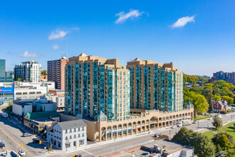 Bayshore Landing in Barrie, ON - Building Photo - Building Photo