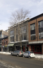 3623-3631 Saint-Laurent Boul in Montréal, QC - Building Photo - Building Photo