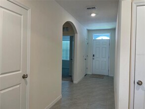 5535 Hollingworth Trl in Wesley Chapel, FL - Building Photo - Building Photo