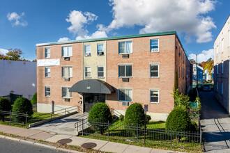 Sisson Flats in Hartford, CT - Building Photo - Building Photo