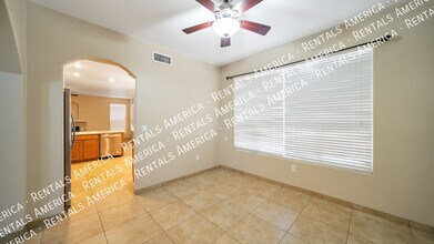 15352 S Camino Agua Azul in Sahuarita, AZ - Building Photo - Building Photo