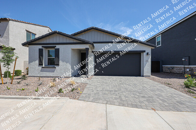 property at 4841 S Carver