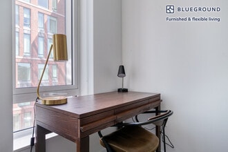 390 Harrison Ave in Boston, MA - Building Photo - Building Photo
