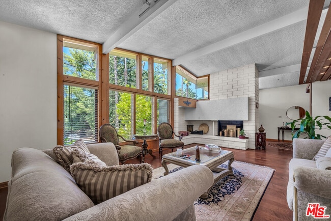 property at 3447 Vista Haven Rd