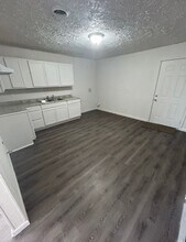 23 St Gregory Dr in Sauget, IL - Building Photo - Building Photo