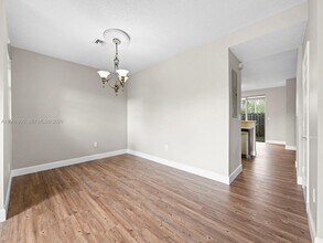 1049 NE 42nd Pl in Homestead, FL - Building Photo - Building Photo