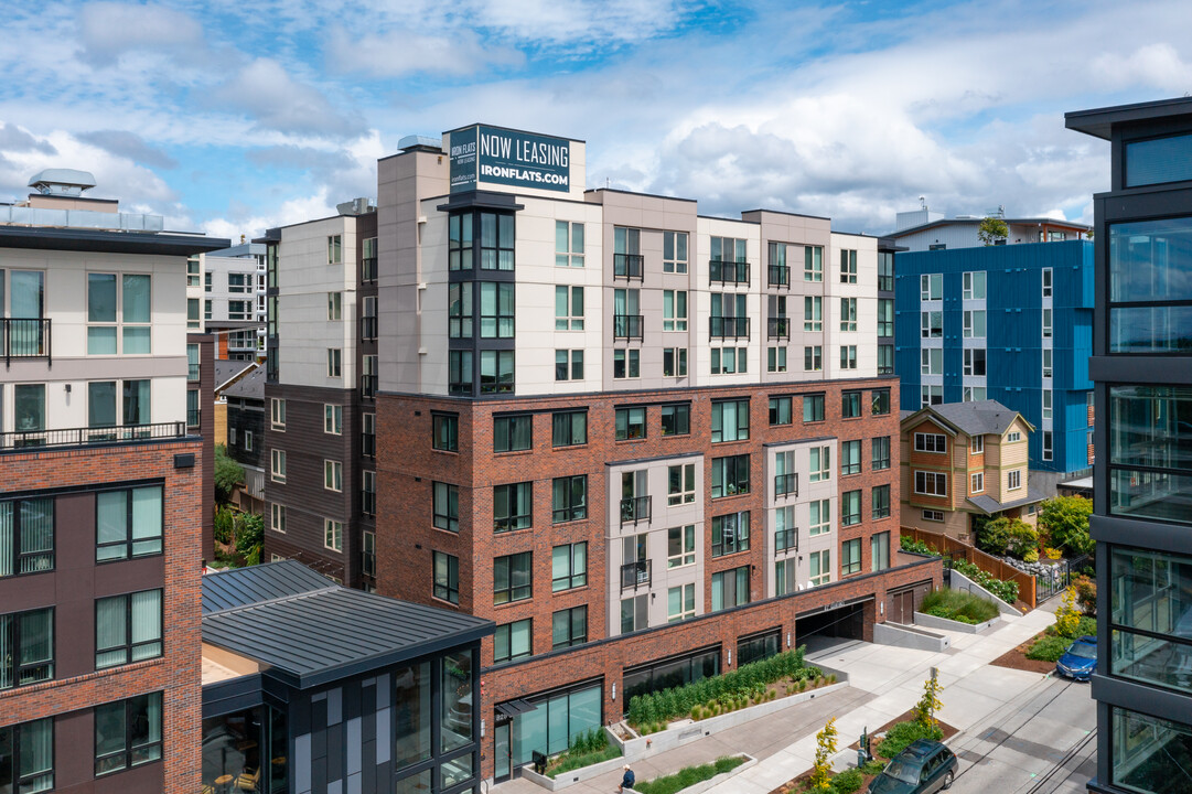 Iron Flats Apartments in Seattle, WA - Building Photo