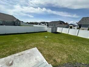 5262 Glendora Ave in Idaho Falls, ID - Building Photo - Building Photo