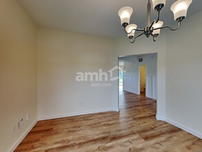 521 Haywood Dr in Greenfield, IN - Building Photo - Building Photo